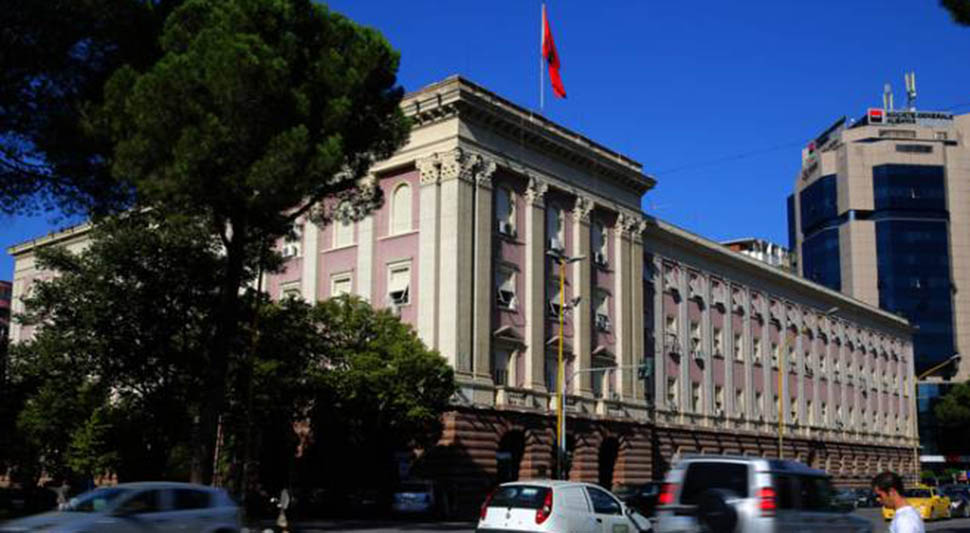 albanija parlament.jpg